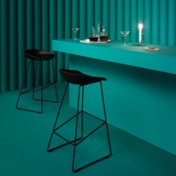 ABOUT A STOOL AAS 38 H64 - Bar Stool - Designer Furniture - Silvera Uk