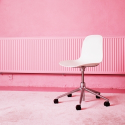 FORM CHAIR Swivel 5W - Dining Chair - Designer Furniture - Silvera Uk