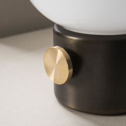 JWDA métal - Table Lamp - Designer Lighting - Silvera Uk