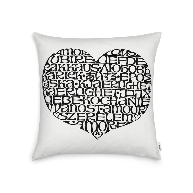 GRAPHIC International Love Heart Cushion - Cushion - Accessories - Silvera Uk